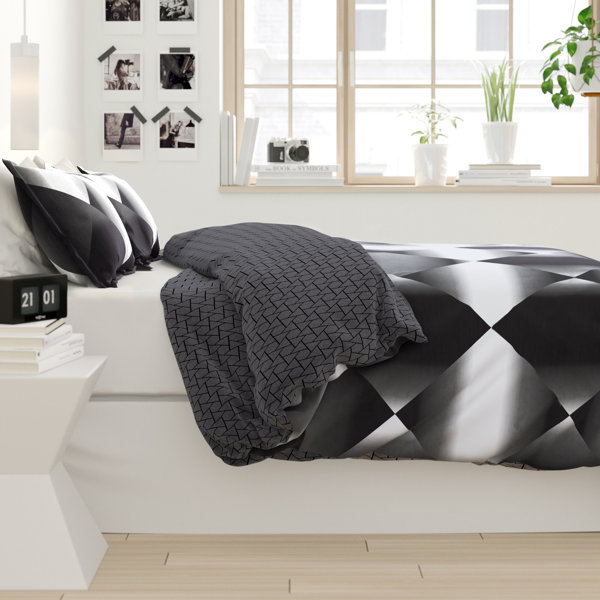 Zipcode Design Peggy Black/Grey 144 TC Duvet Cover Set & Reviews Wayfair.co.uk